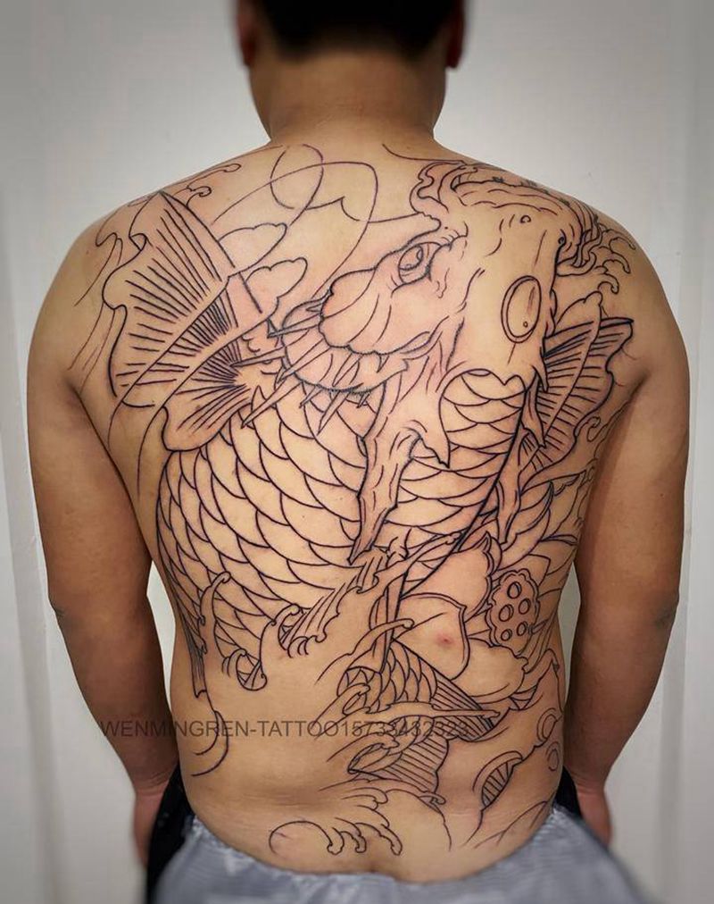 招财锦鲤 未完待续纹身图片_背部老传统新传统纹身图案