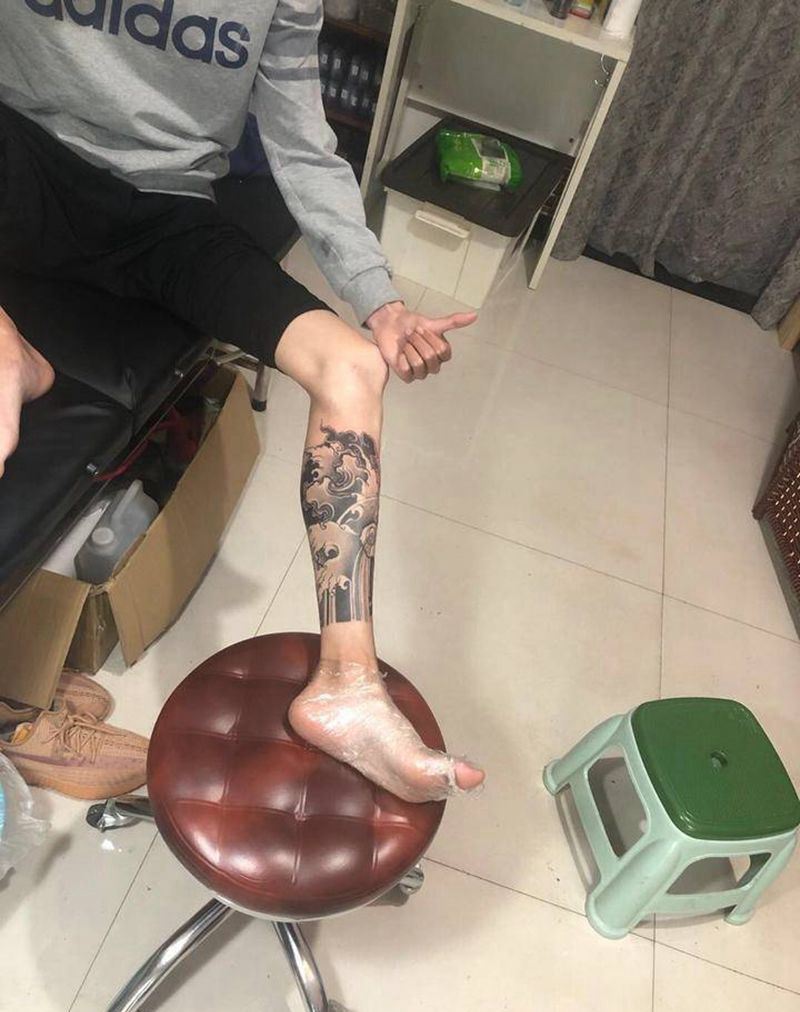 新传统包小腿纹身图片_腿部纹身图案