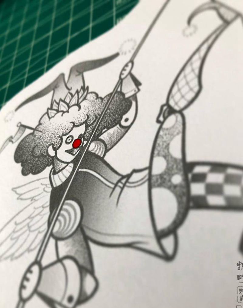 走钢丝的小丑纹身图片_肩部腰部New School点刺纹身图案