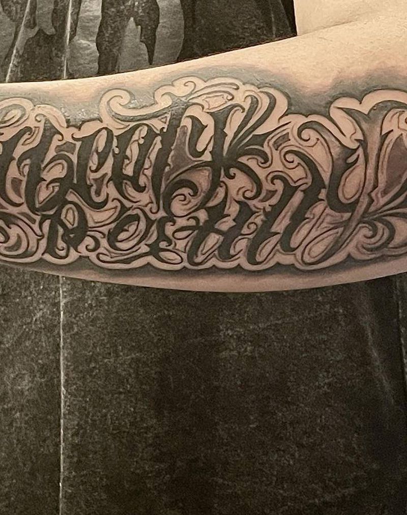 花体字纹身图片_花体字纹身图案