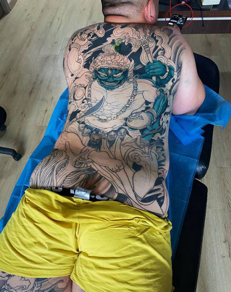 大黑天纹身图片_背部臀部新传统纹身图案