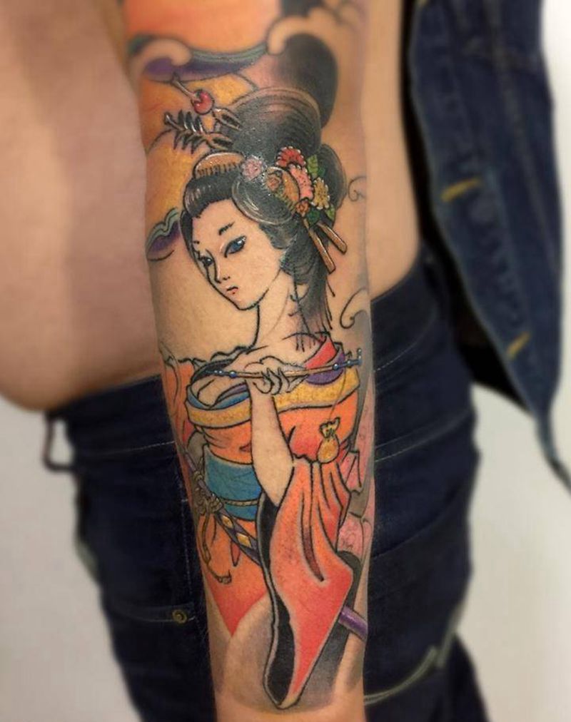 艺妓、荷花纹身图片_成品手臂传统清新人物植物原创纹身图案