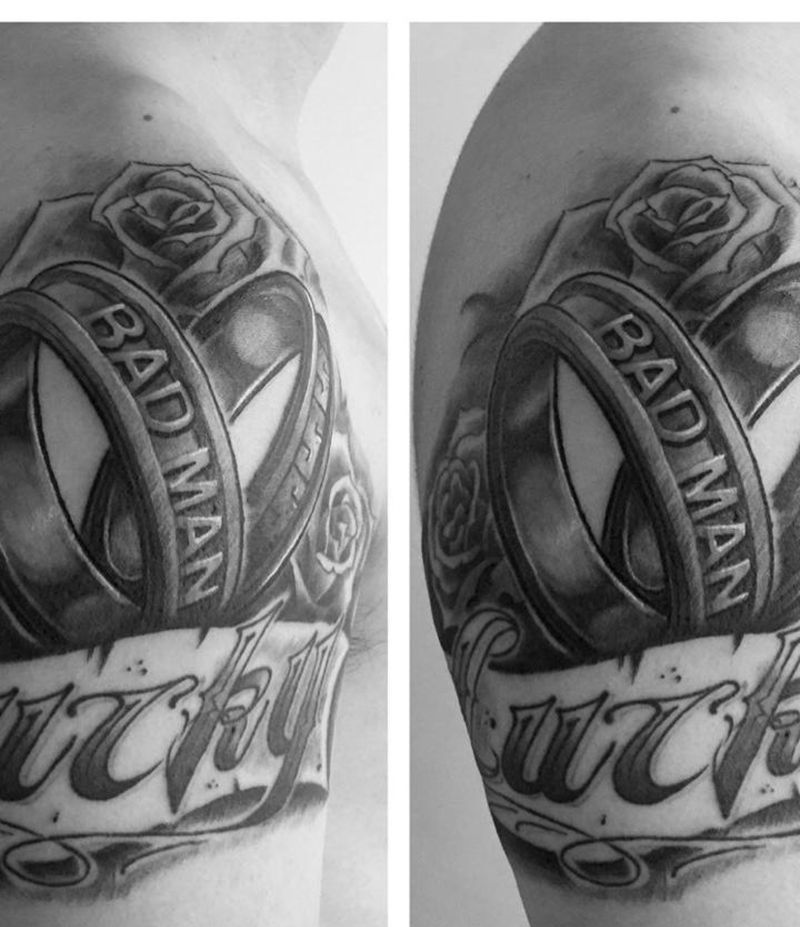 戒指与玫瑰纹身图片_成品肩部欧美写实静物植物原创纹身图案