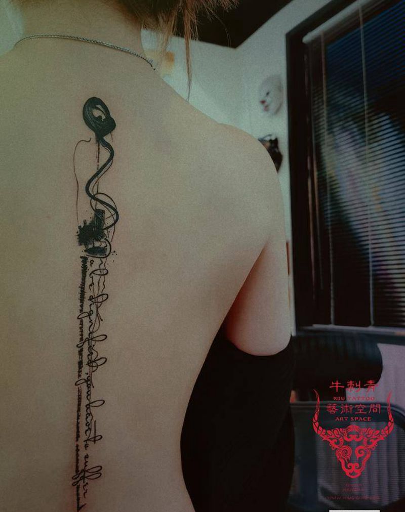 英文纹身图片_背部图腾纹身图案
