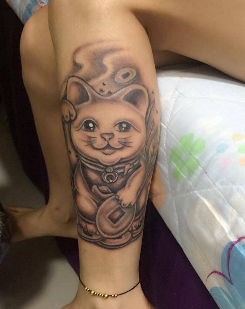 招财猫纹身图片