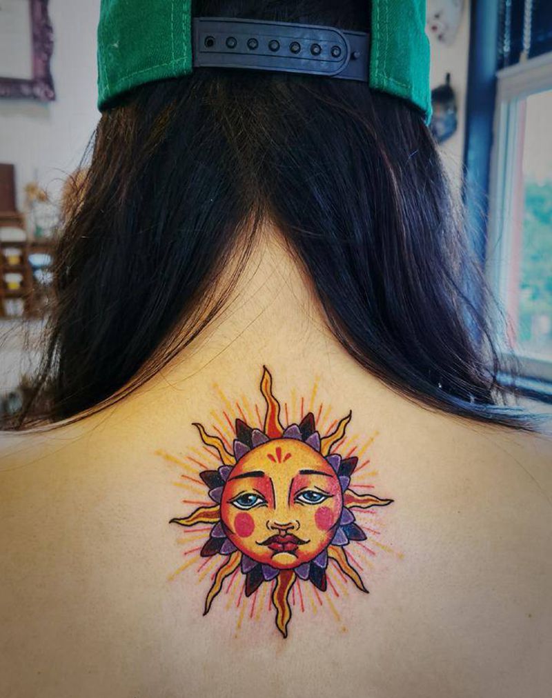 太阳纹身图片_背部New School纹身图案