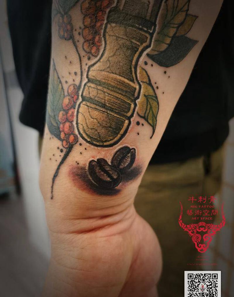 咖啡纹身图片_手臂New School纹身图案