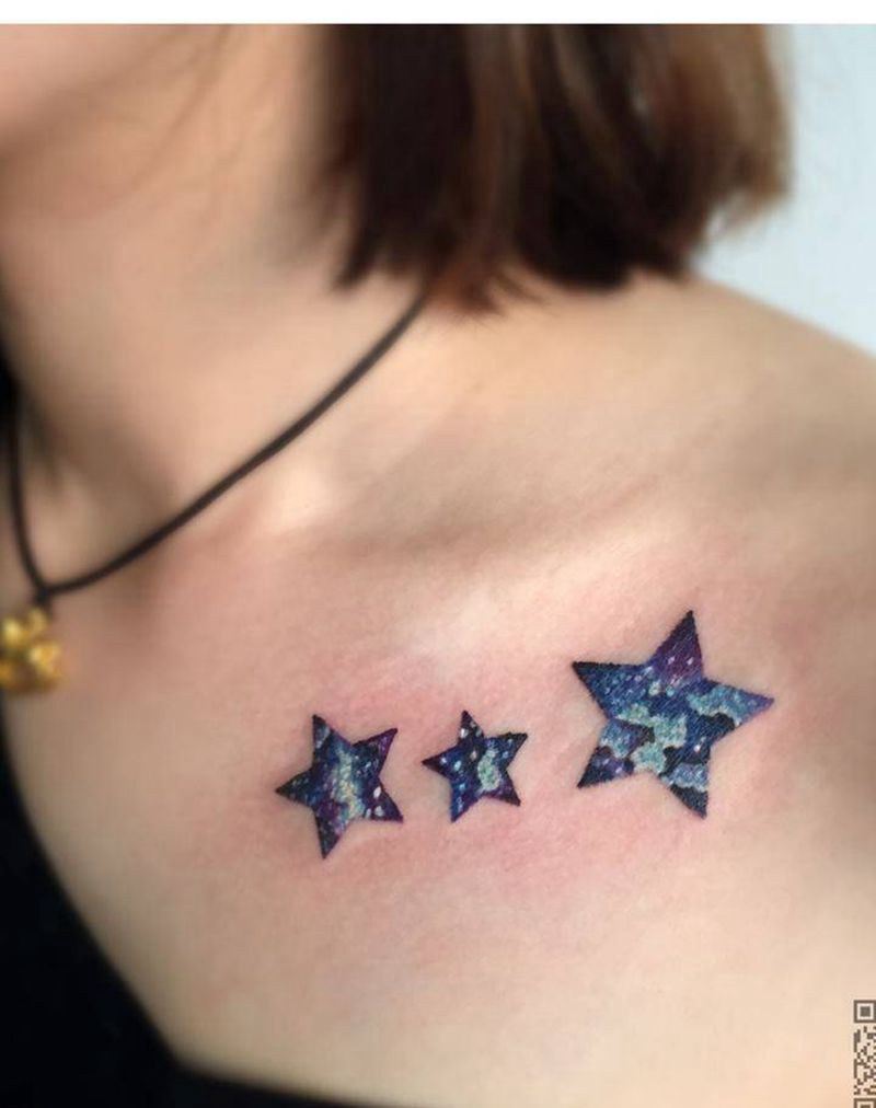 星空五角星纹身图片_成品胸部欧美清新原创纹身图案