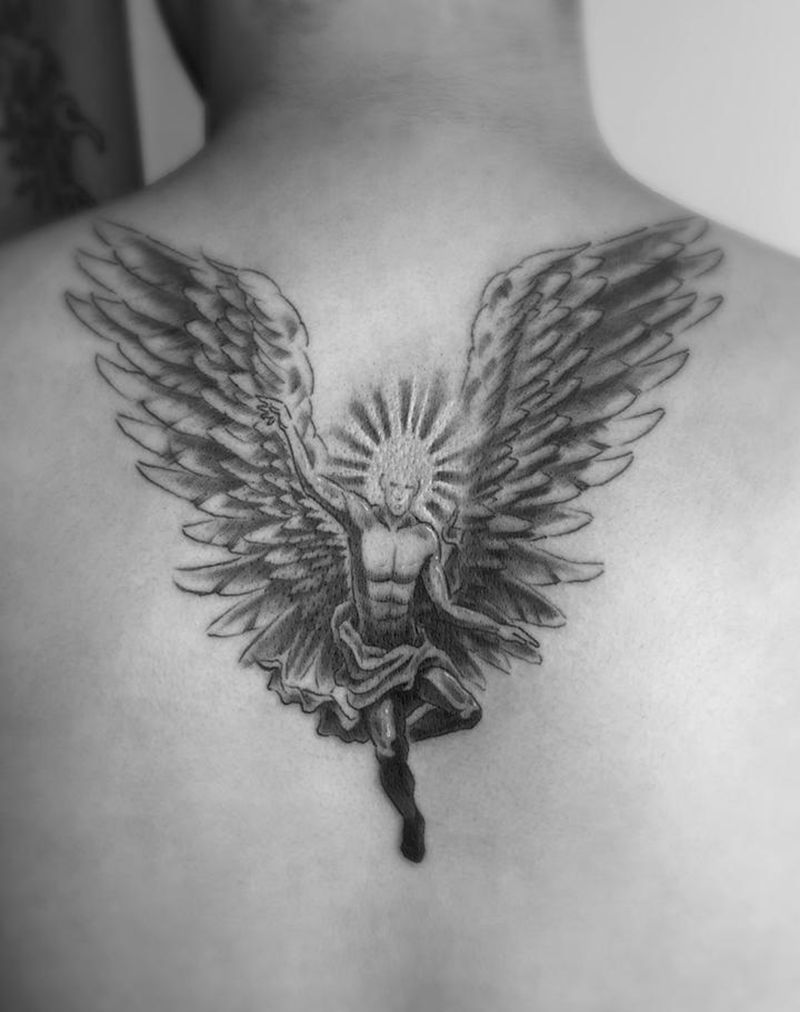 堕落天使？纹身图片_成品背部欧美肖像人物宗教纹身图案