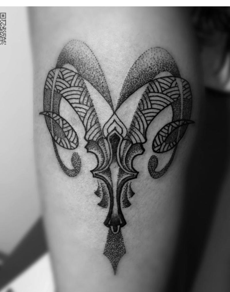 ♈️白羊座♈️纹身图片_成品腿部清新几何图腾原创纹身图案