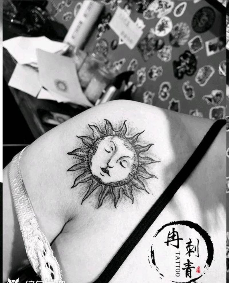 太阳神纹身图片_胸部肩部新传统点刺纹身图案