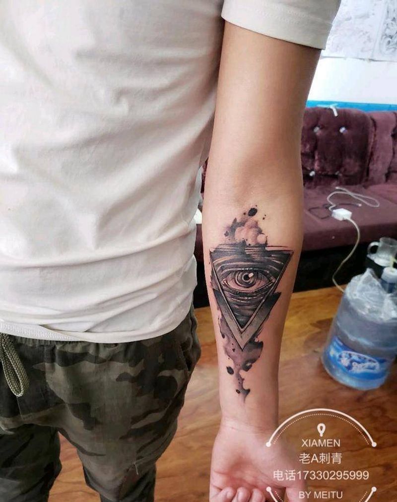 天使之眼纹身图片_腿部新传统纹身图案