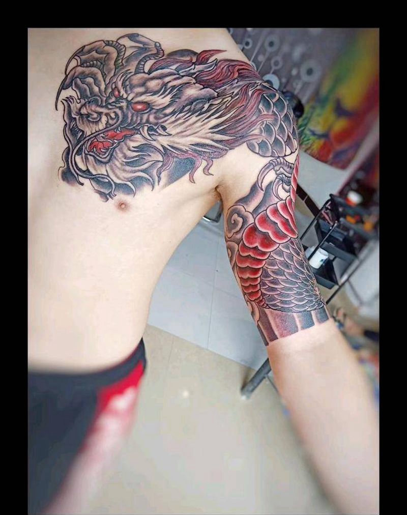 龙纹身图片