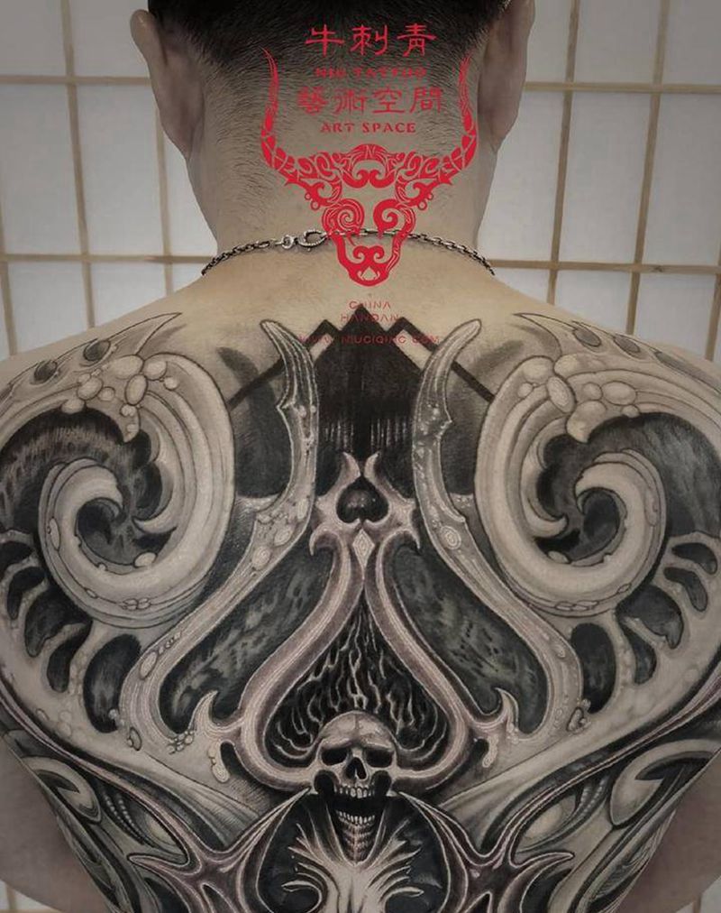 3D纹身图片_背部欧美写实3D纹身图案