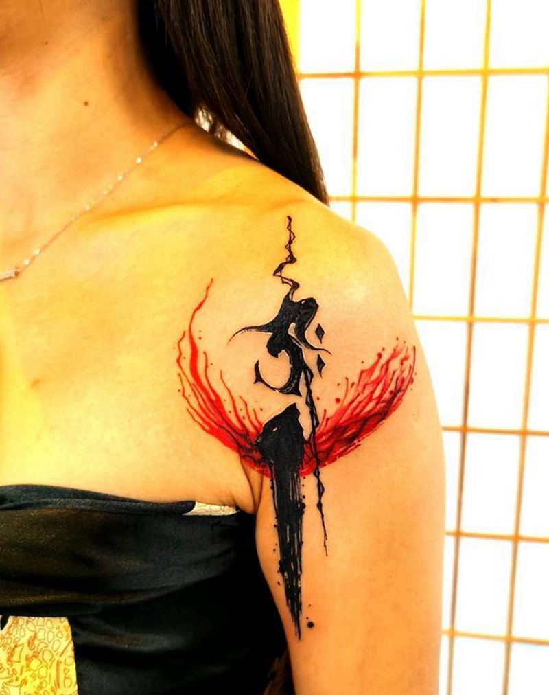 生肖保护神梵文纹身图片_肩部水墨图腾纹身图案