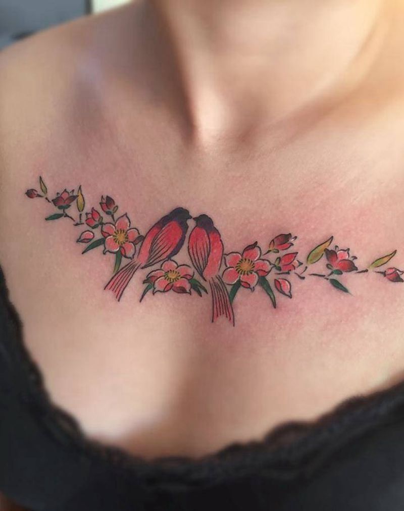 比翼双飞？？？纹身图片_成品胸部欧美清新动物植物纹身图案