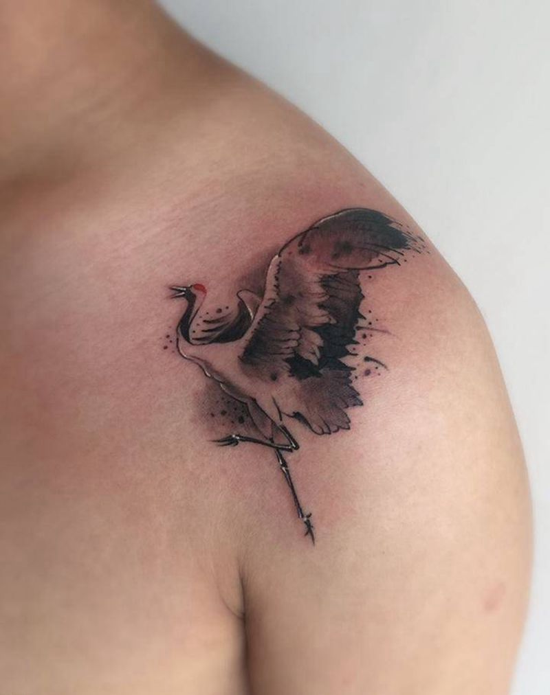 鹤纹身图片_肩部新传统New School纹身图案