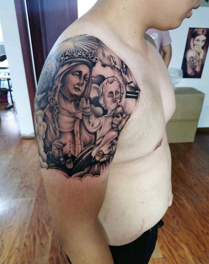 欧美纹身图片_肩部Old School欧美写实纹身图案