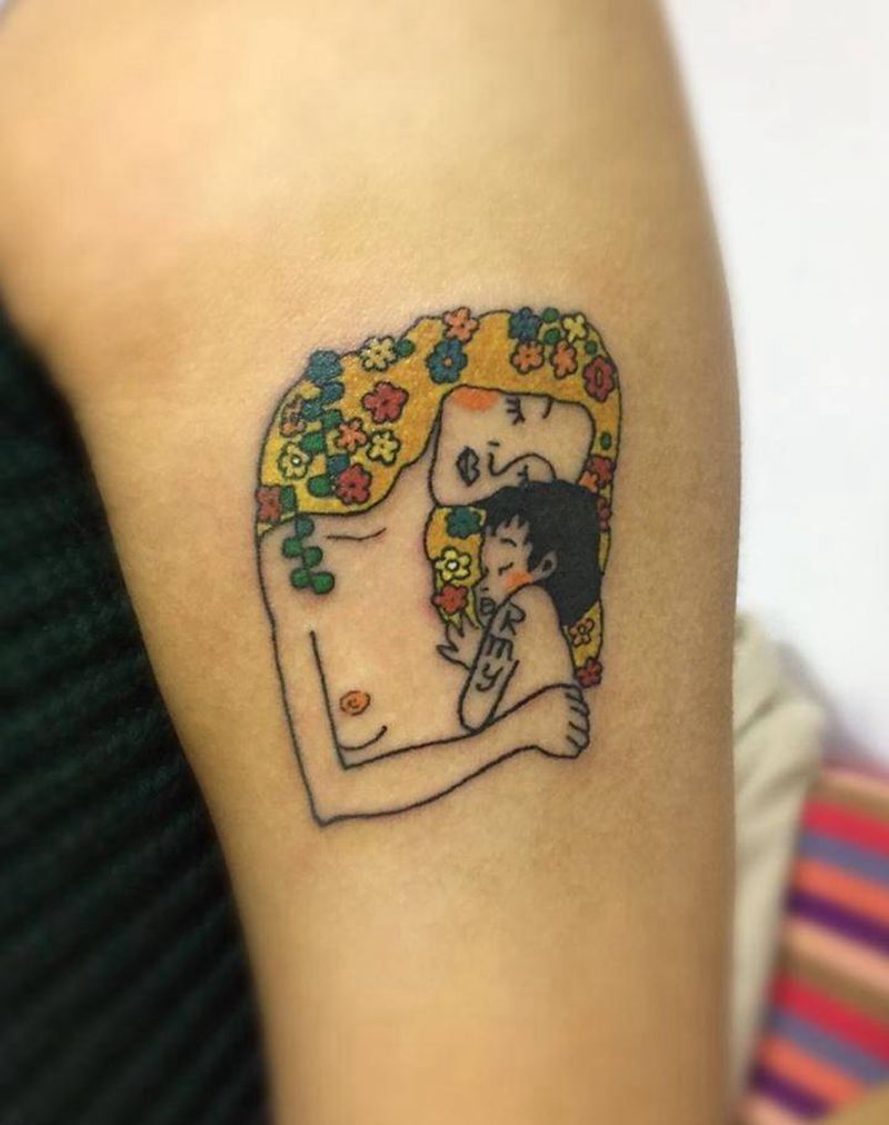 母与子纹身图片_成品手臂清新人物纹身图案