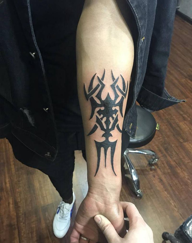 图腾纹身图片_手臂图腾纹身图案