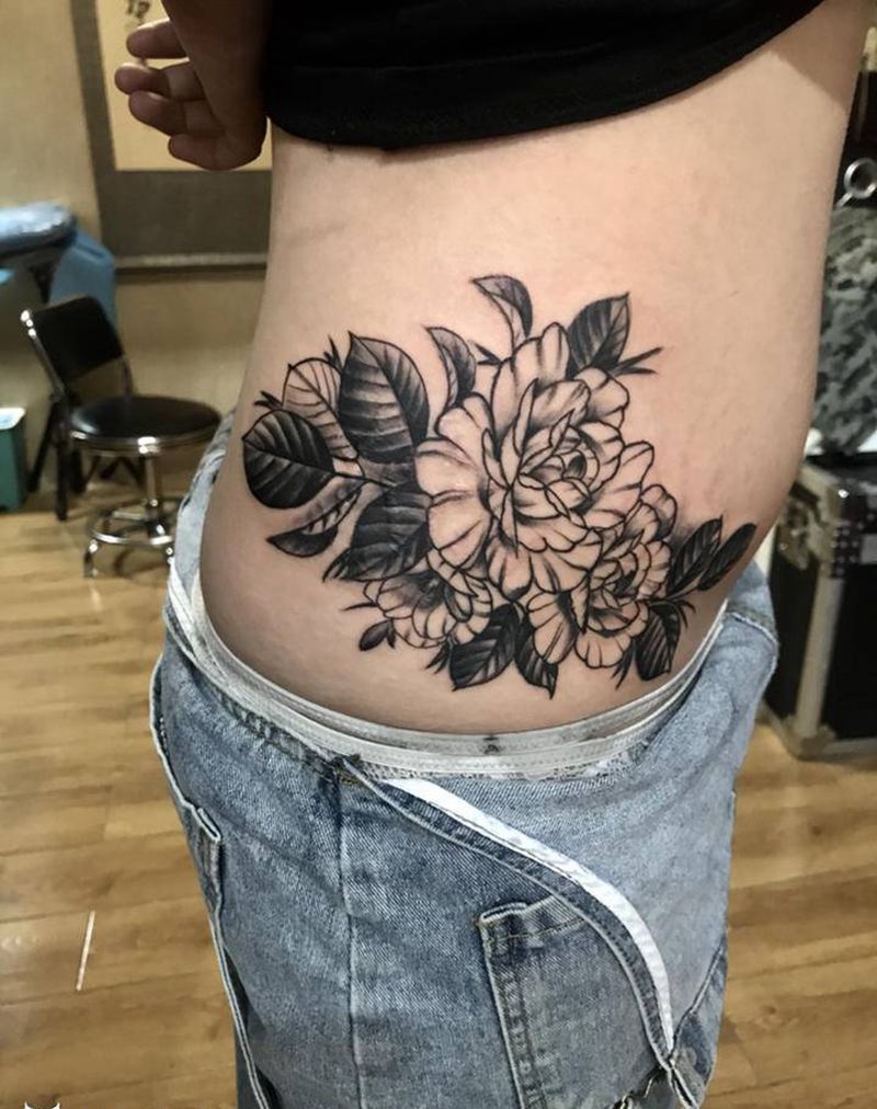 腰花覆盖图纹身图片_腰部纹身图案