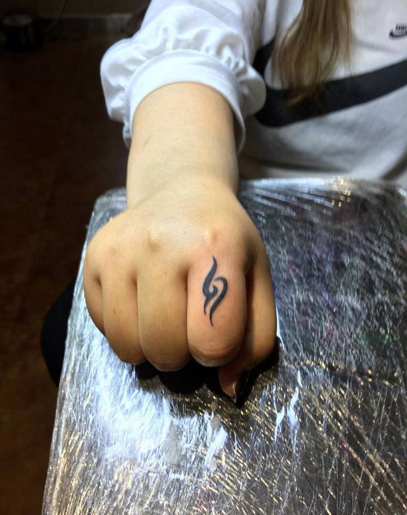 图腾纹身图片_手部图腾纹身图案