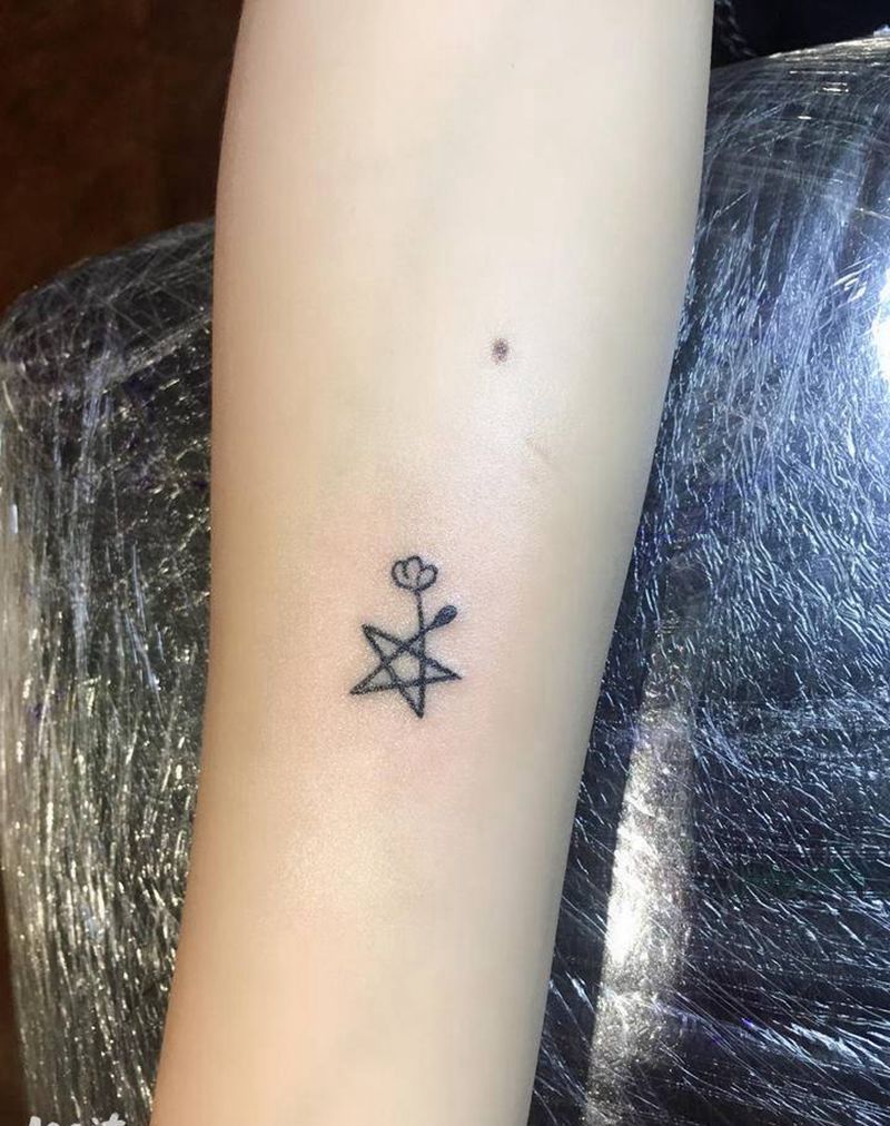 小清新纹身图片_手臂几何纹身图案