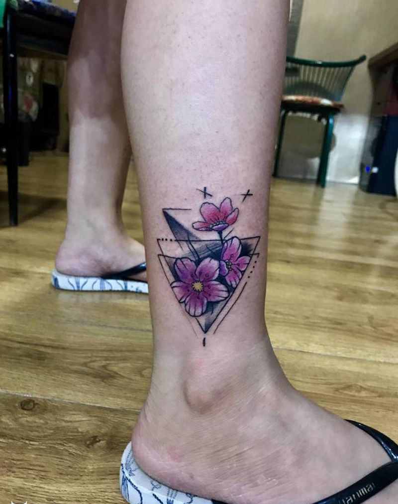 彩色小图纹身图片_脚部几何纹身图案