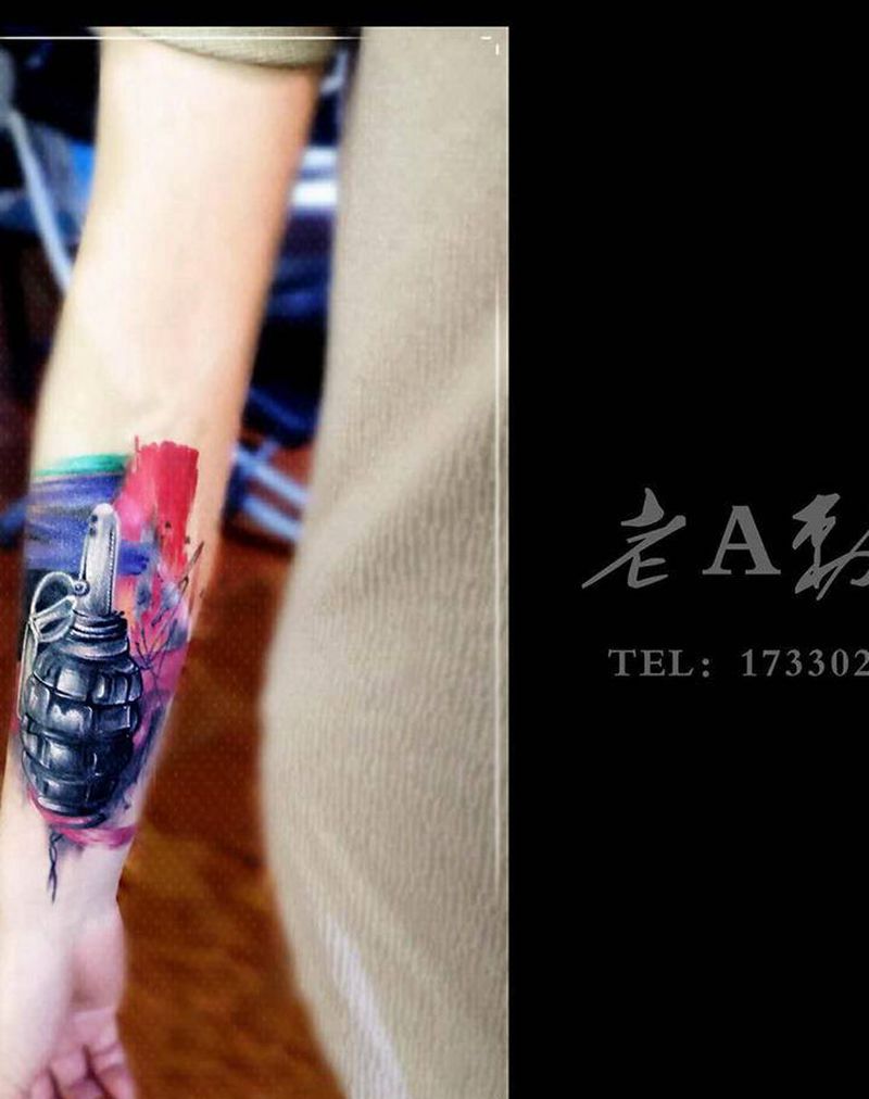 手雷纹身图片_手臂New School纹身图案