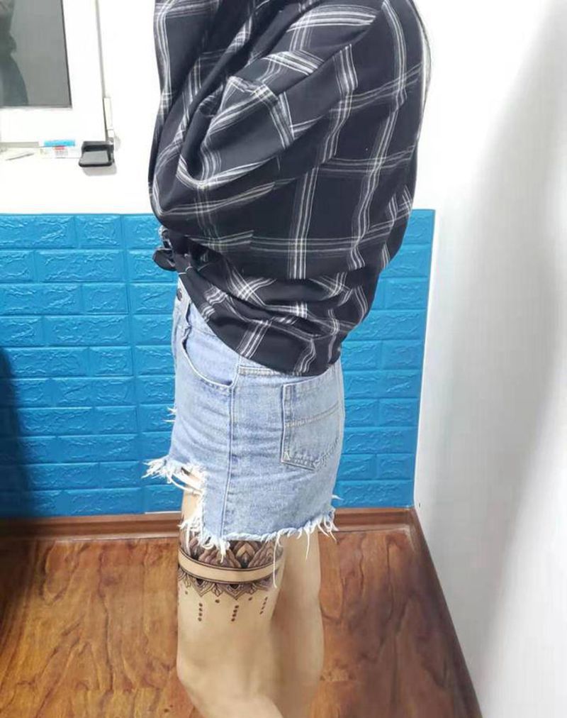 蕾丝纹身图片_腿部新传统纹身图案