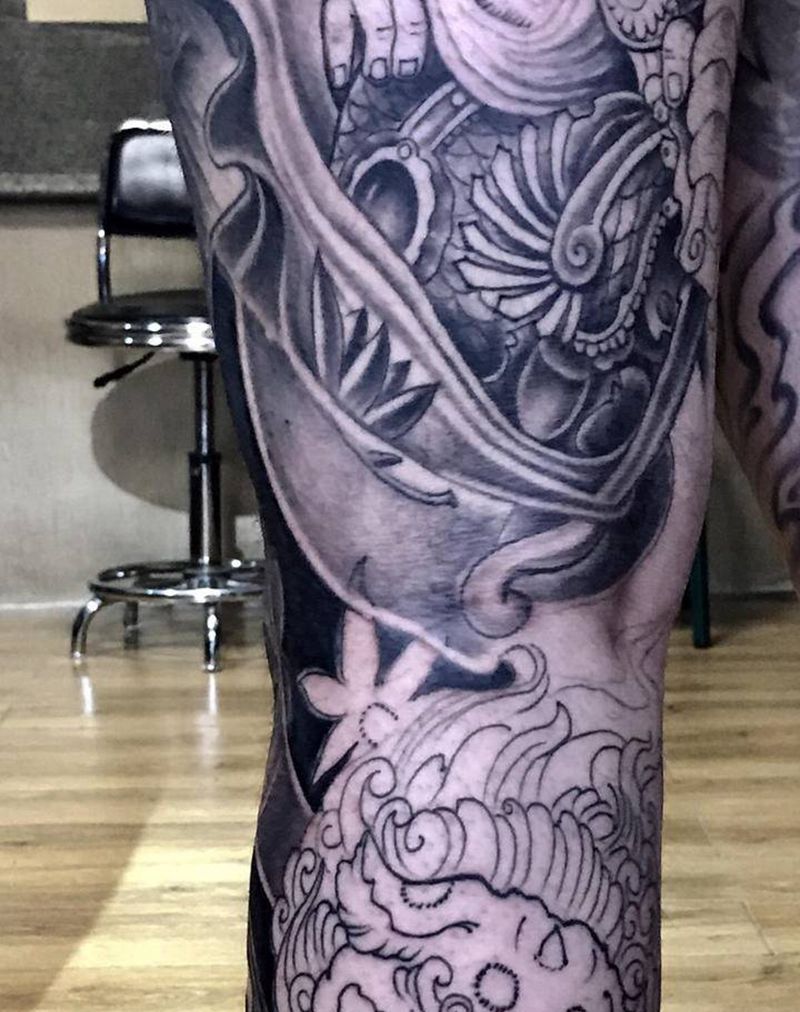 花腿未完成纹身图片_腿部新传统纹身图案