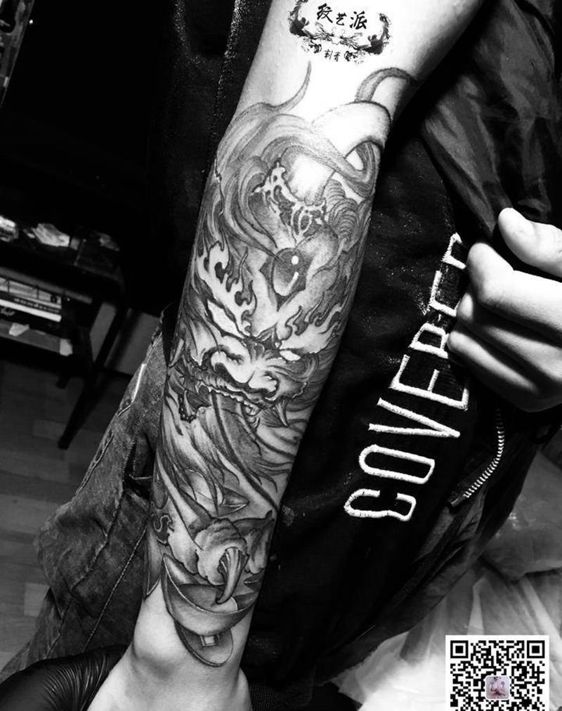 唐狮纹身图片_手臂腿部新传统纹身图案