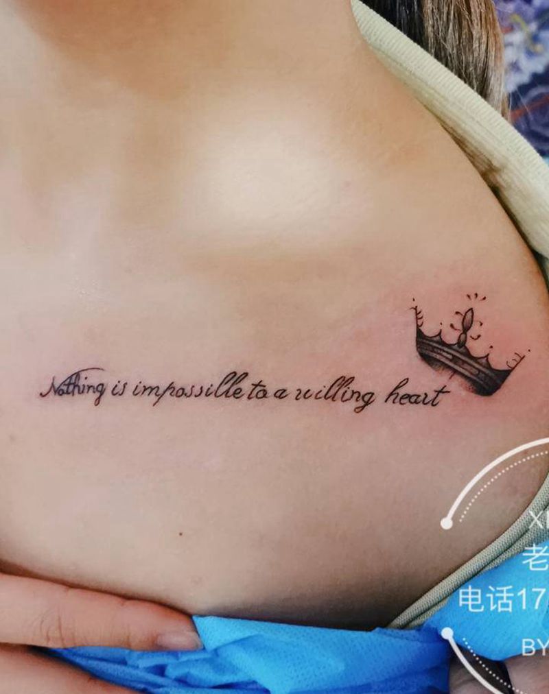 皇冠纹身图片_肩部老传统纹身图案