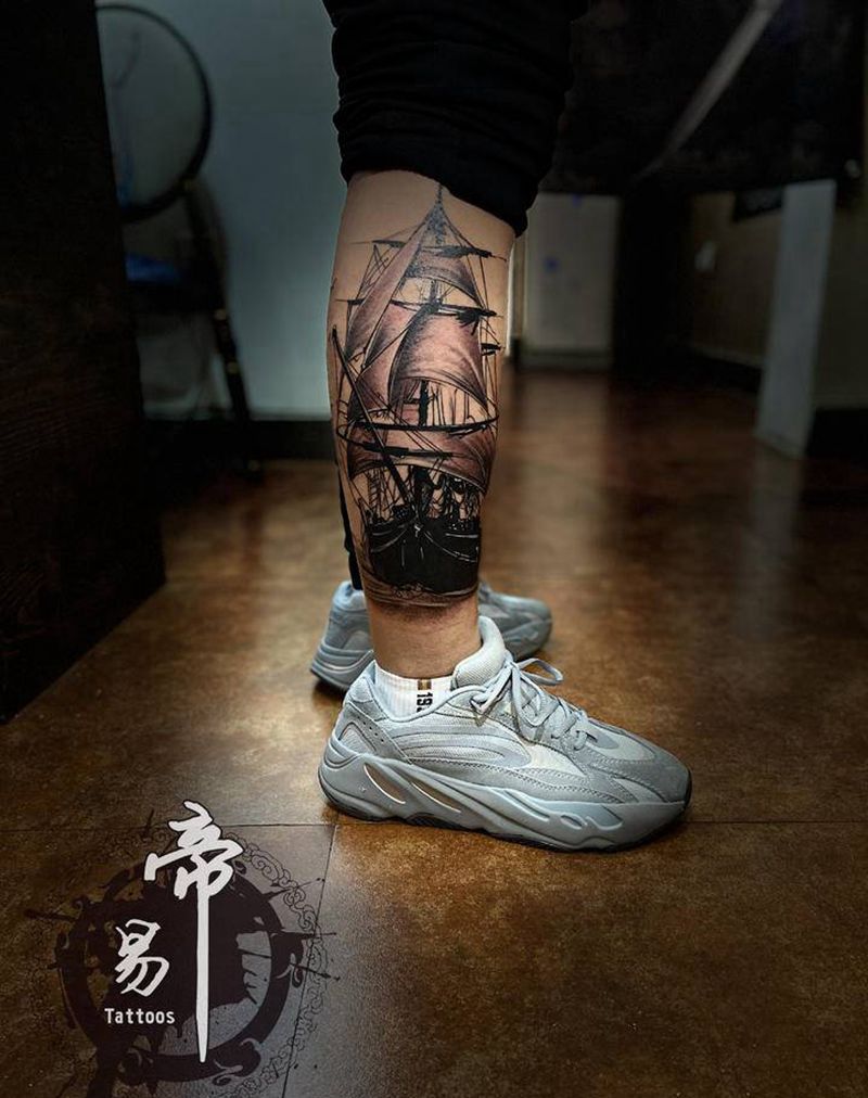 一帆风顺纹身图片_腿部纹身图案