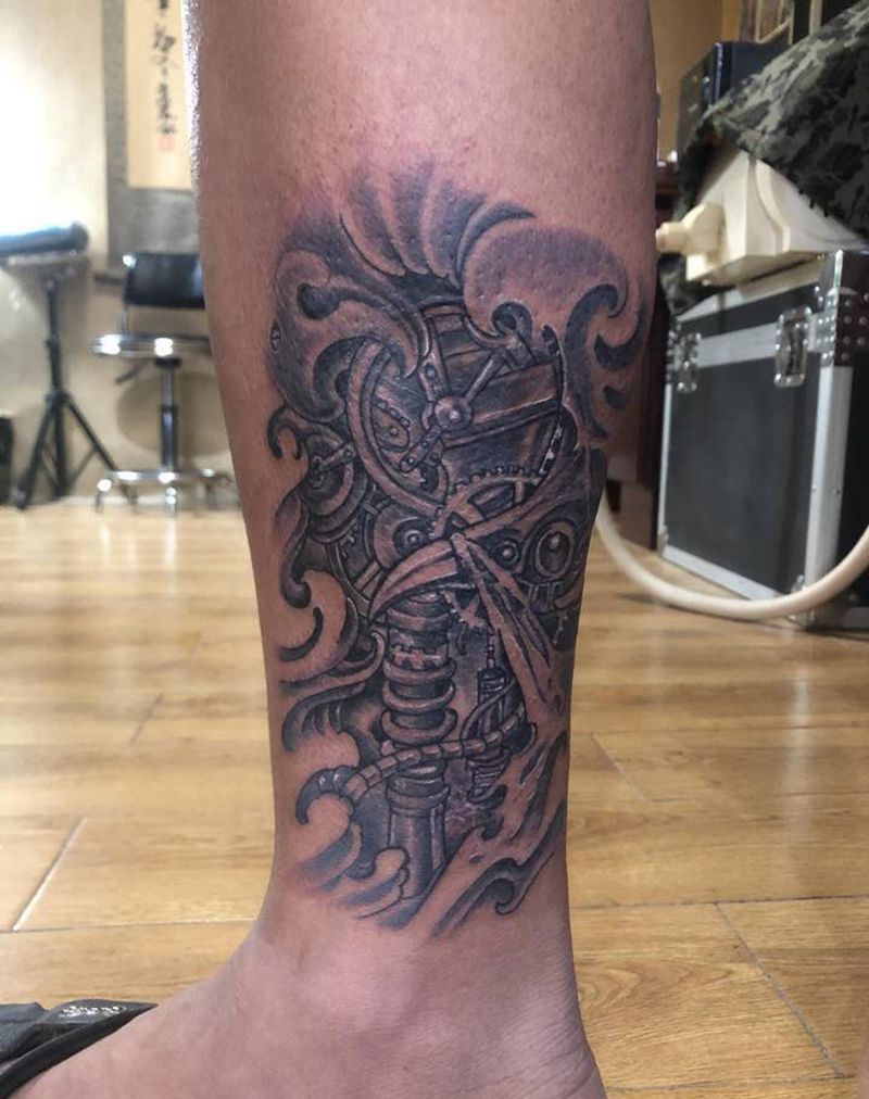 机械覆盖纹身图片_腿部纹身图案