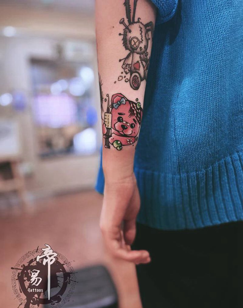 小熊熊纹身图片_手臂水彩纹身图案