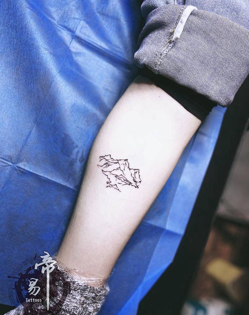 ⛰️纹身图片_腿部几何纹身图案