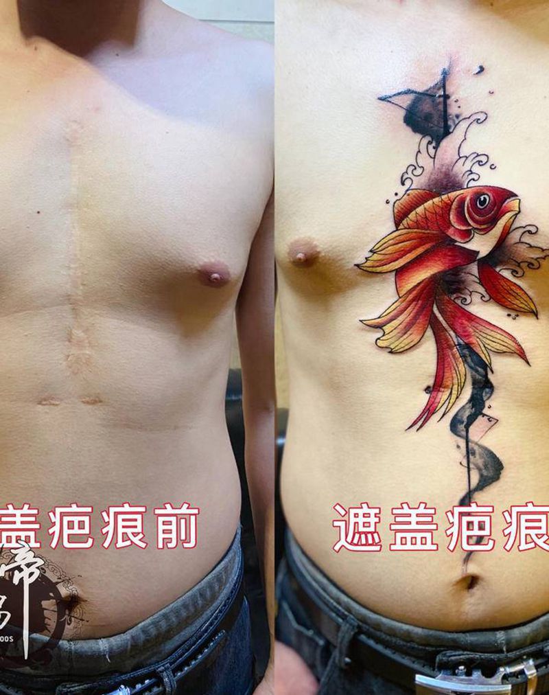 疤痕遮盖纹身图片_腹部胸部水墨新传统纹身图案