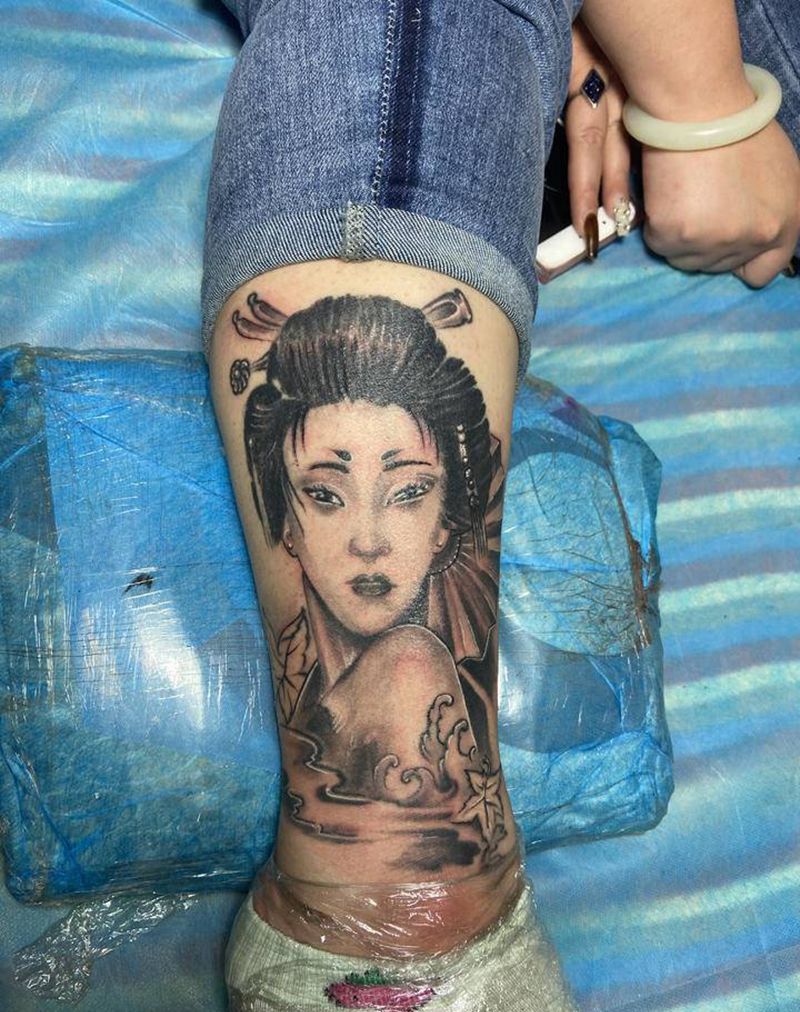 艺妓纹身图片_腿部纹身图案