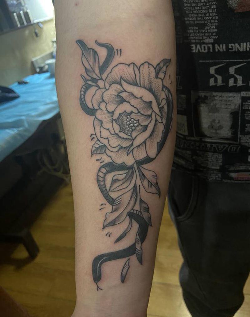 素花纹身图片_手臂纹身图案