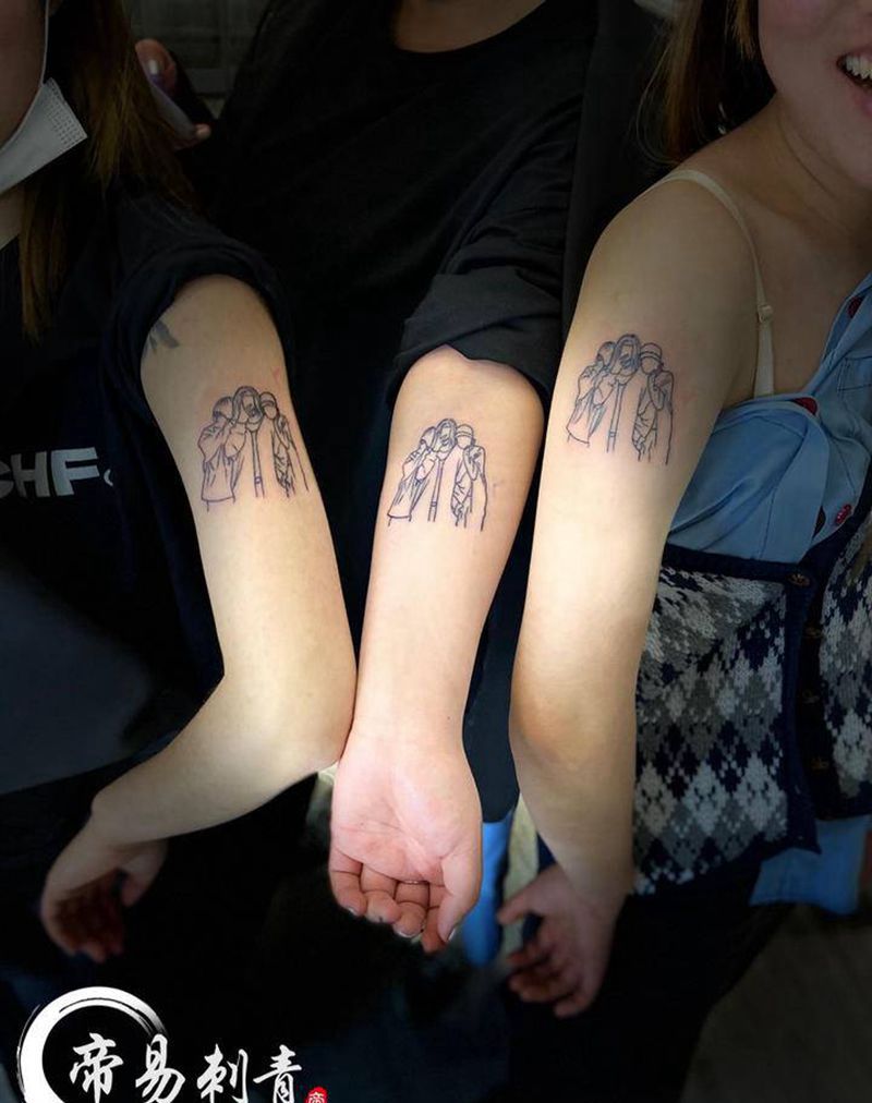 简笔画纹身图片_肩部纹身图案