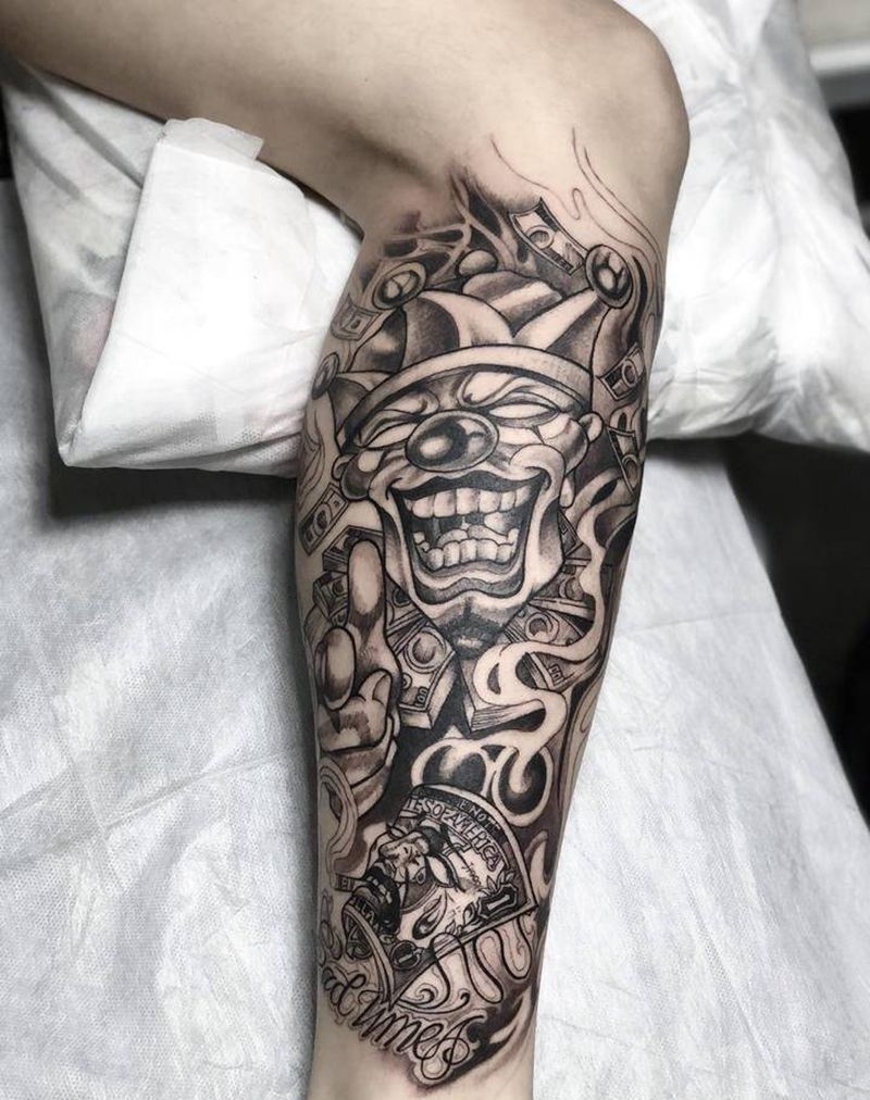 小丑未完纹身图片_腿部纹身图案