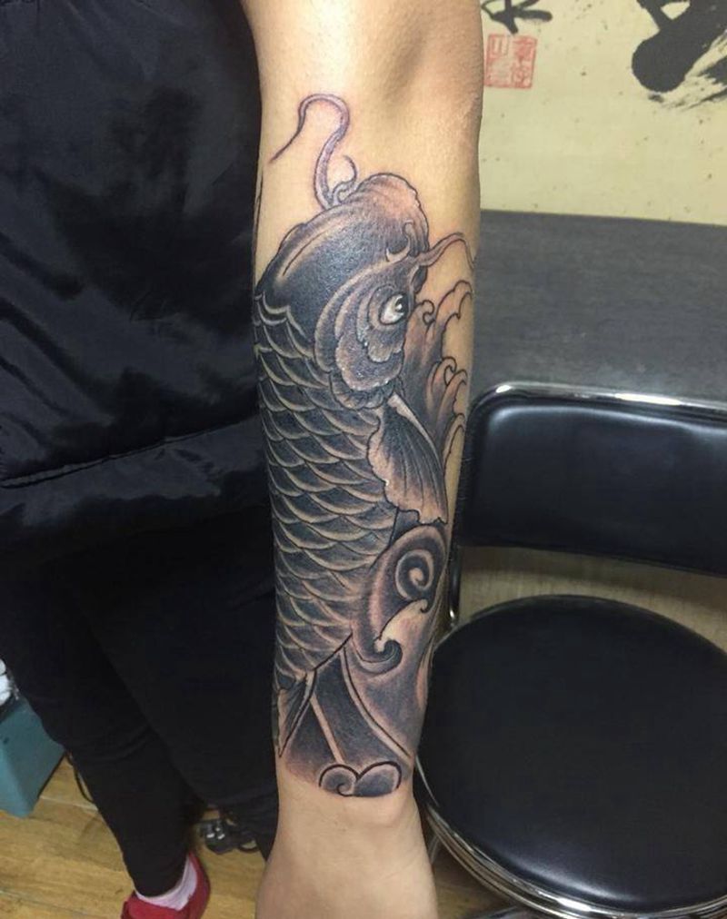 小臂覆盖纹身图片