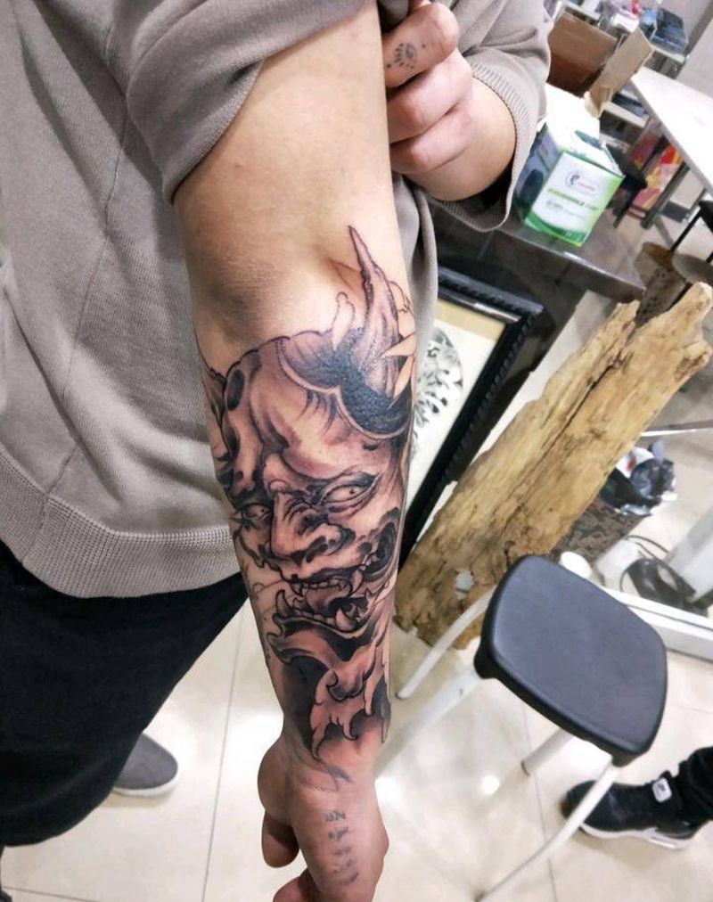 小臂般若纹身图片_手臂传统鬼神成品纹身图案