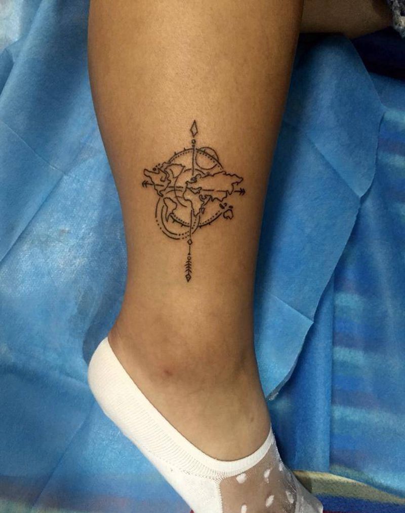 世界地图指引方向纹身图片