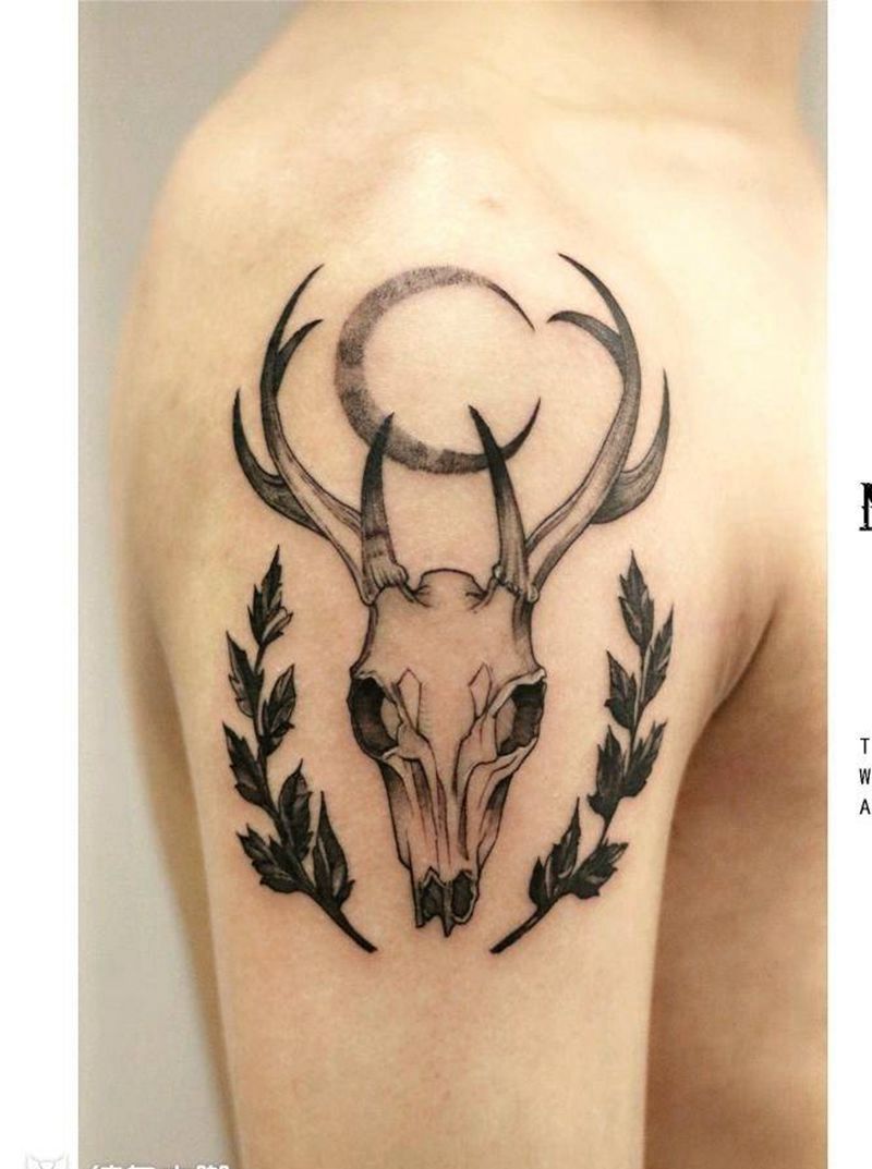 暗黑鹿头纹身图片_手臂点刺图腾纹身图案