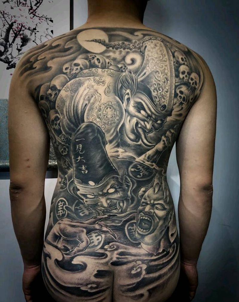 黑白无常纹身图片_背部新传统纹身图案