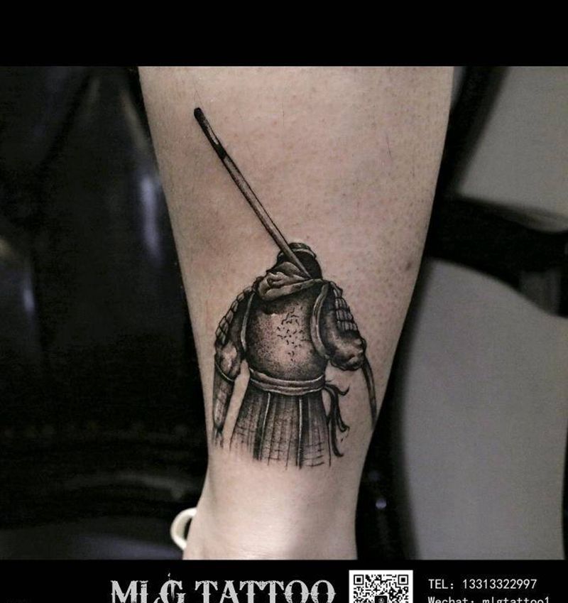 悟空纹身图片_腿部老传统纹身图案