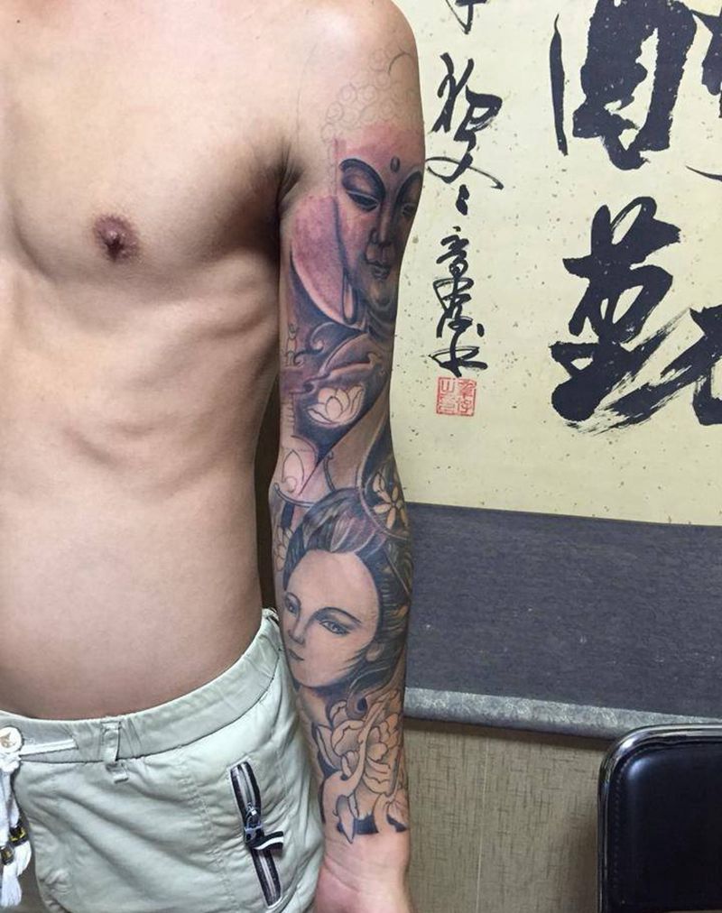 花臂未完成纹身图片