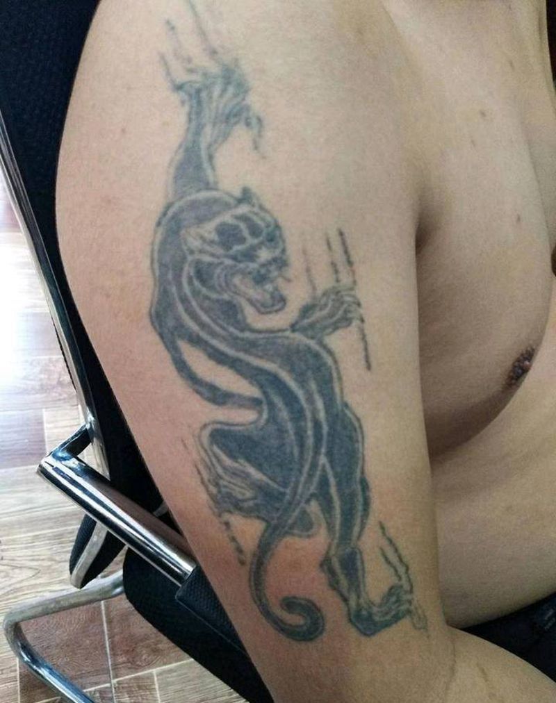 半甲遮盖纹身图片